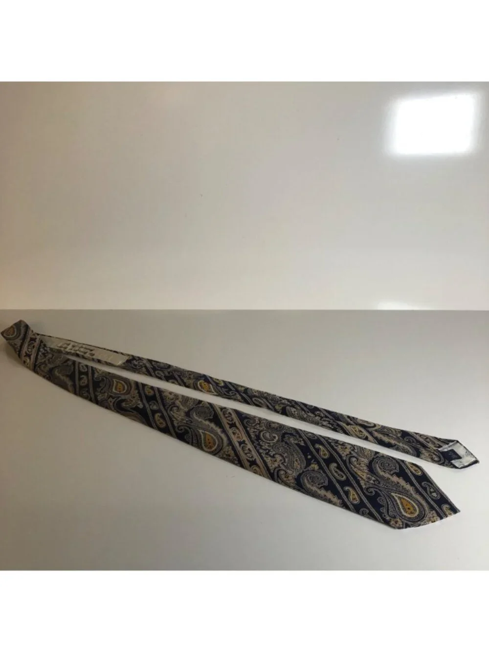 Briar The Penthouse At Justers Silk Tie Navy Gold Paisley Mens Necktie Vintage